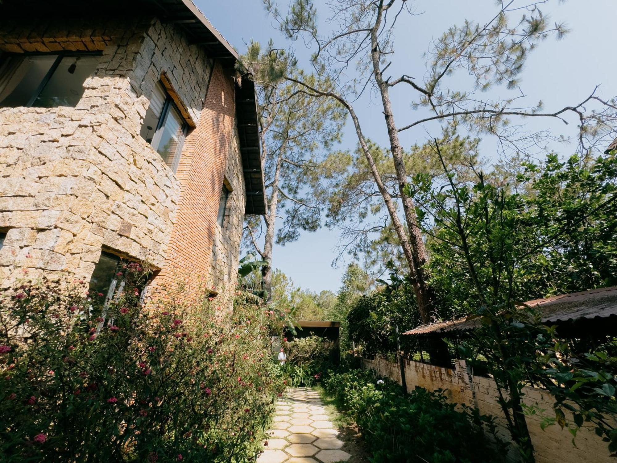 Camelia Coffee & Homestay Kon Von Kla Екстер'єр фото